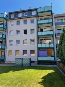 R�ckansicht 3,5 Raumwohnung im energetisch sanierten Mehrfamilienhaus mit Balkon auf Erbpachtgrundst�ck