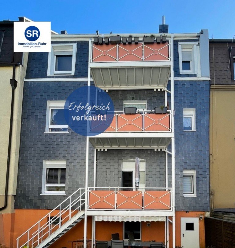 Titel verkauft Bochum Mehrfamilienhaus Saniertes 3-Famielienhaus mit Garten im Zentrum von Wattenscheid
