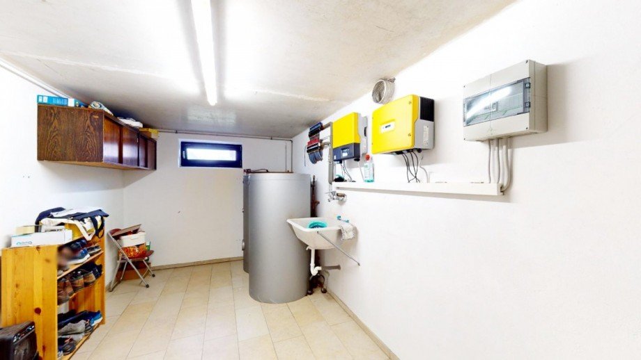 Wechselrichter und Wasserspeicher Einfamilienhaus Nottuln
