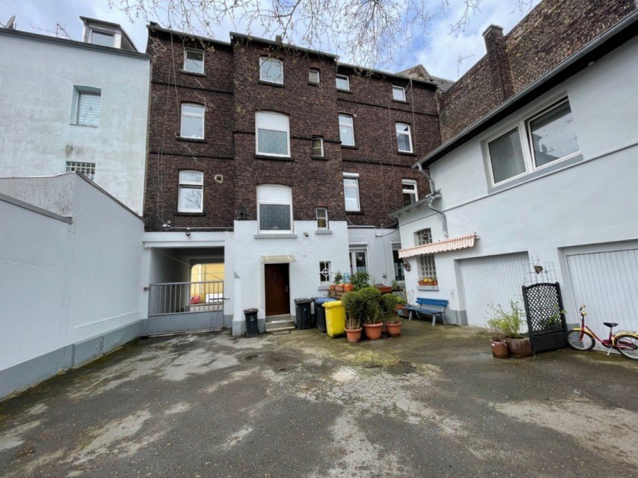 R�ckseite Mehrfamilienhaus Gelsenkirchen / �ckendorf