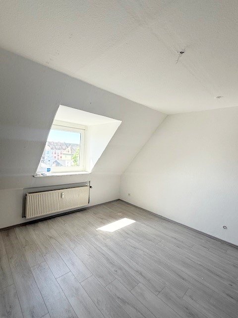 DG Zimmer Mehrfamilienhaus Bochum / Wattenscheid