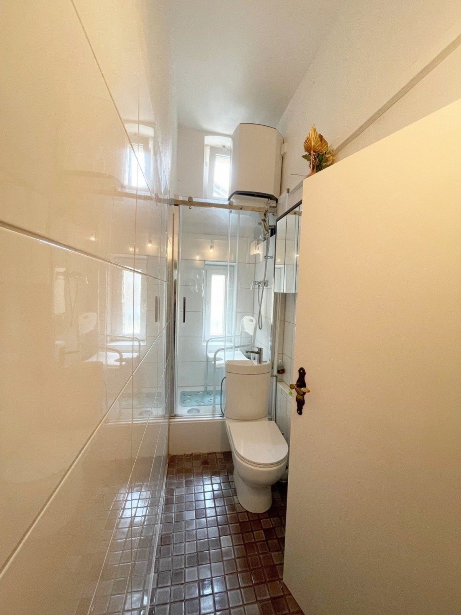 Bad mit Dusche Etagenwohnung Bochum