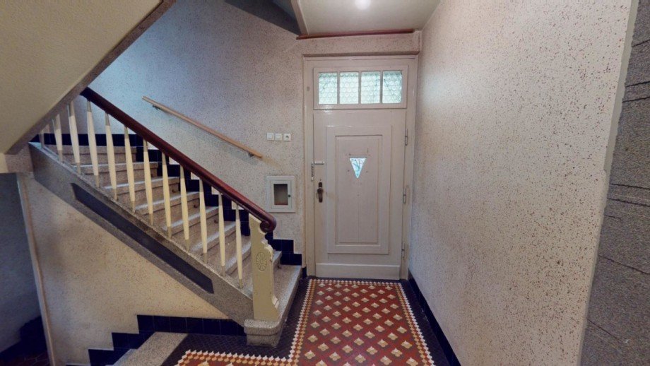 EG Treppenhaus Doppelhaush�lfte Herne