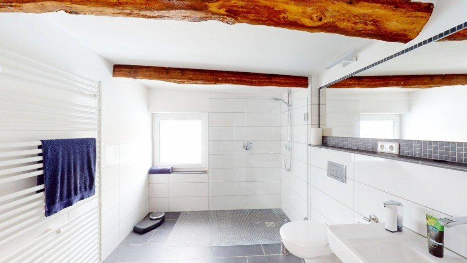 OG Bad Einfamilienhaus Sprockh�vel