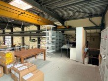  Lagerhalle ca. 1432 m� mit B�ro ca, 151 m�, Grundst�ck 3742 m� zu verkaufen